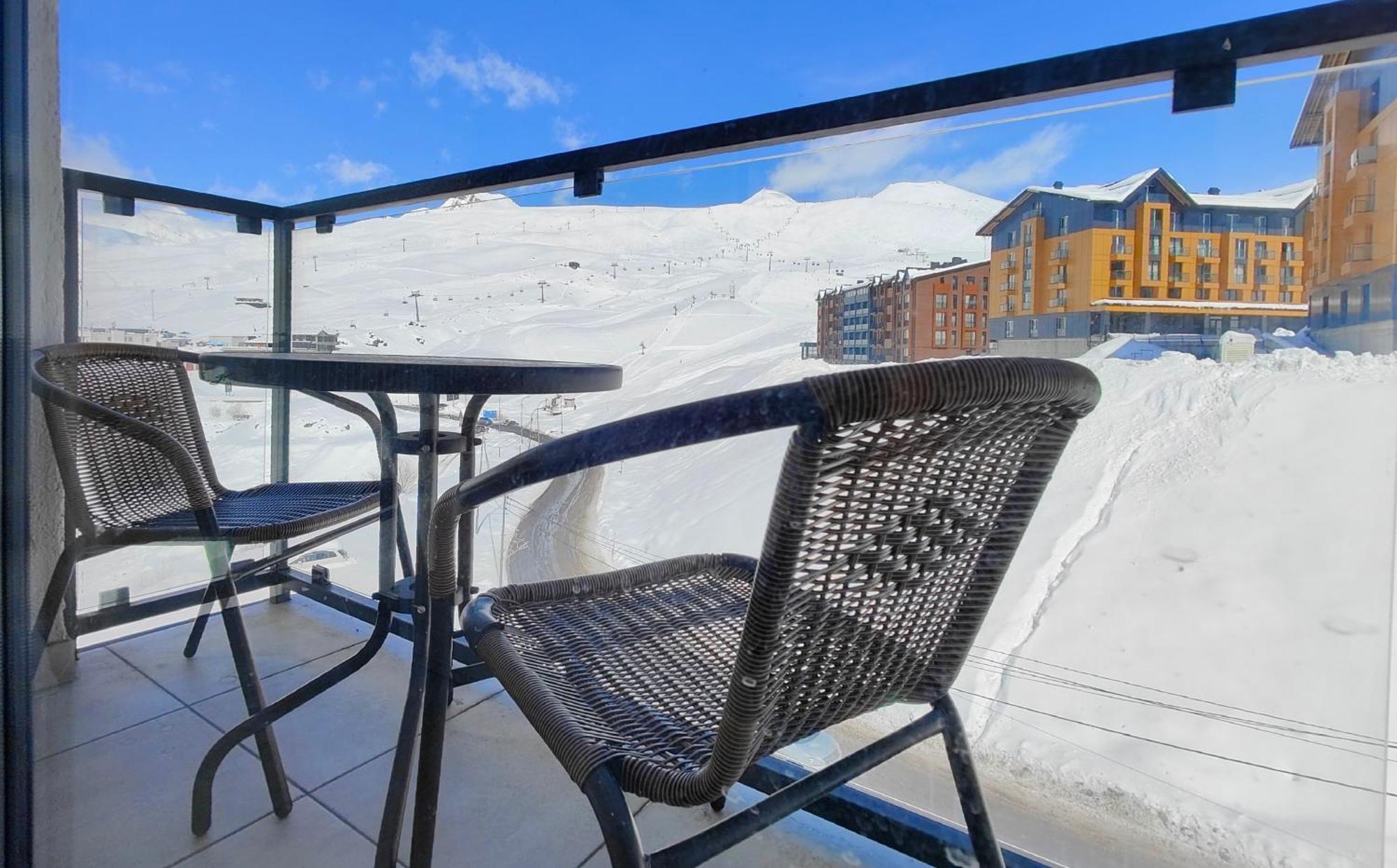 Gvc New Gudauri Twins 413 Mountain View Apartment Exterior photo